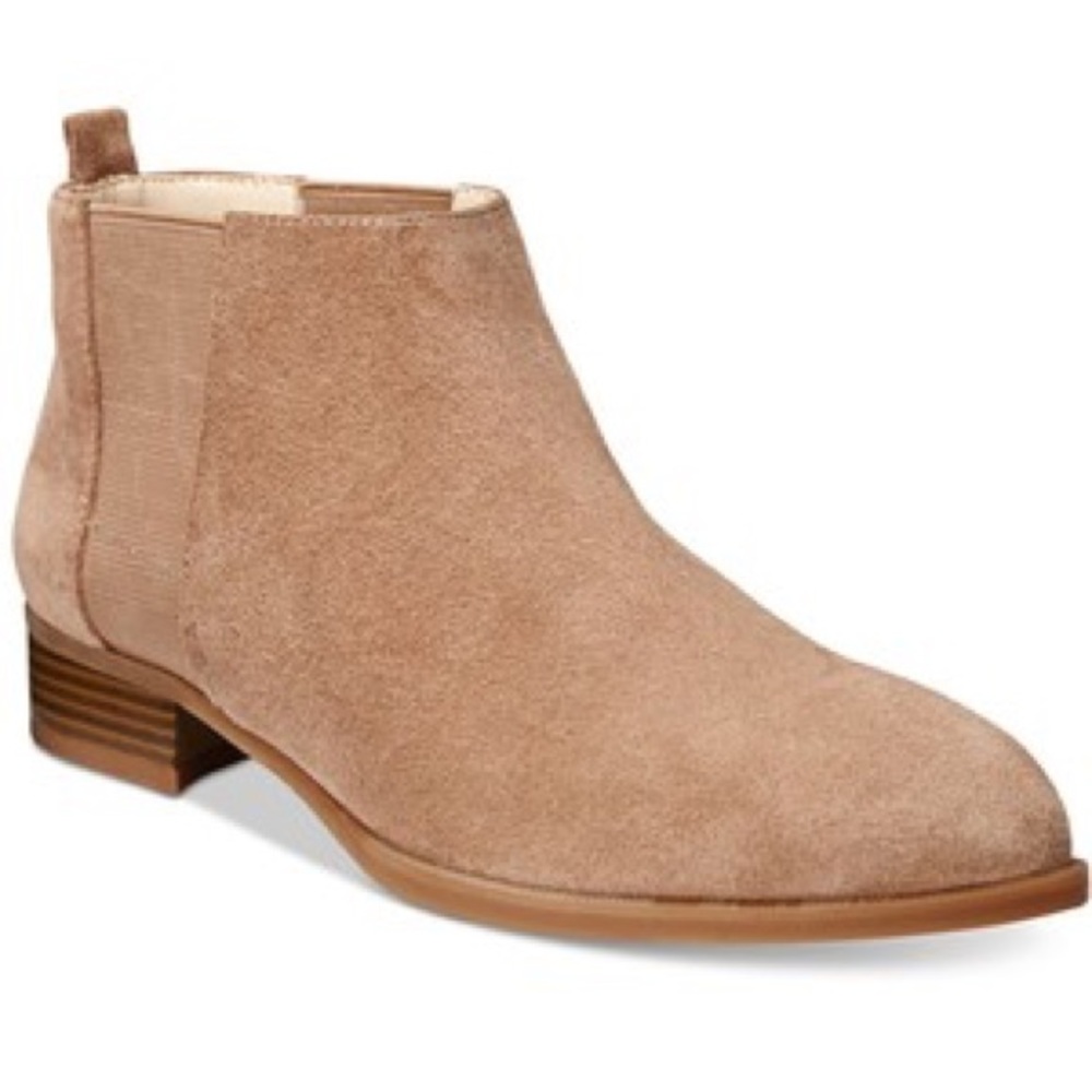 Nine West bootie